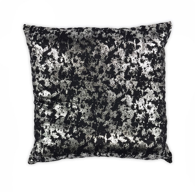 Larissa Pillow 20x20